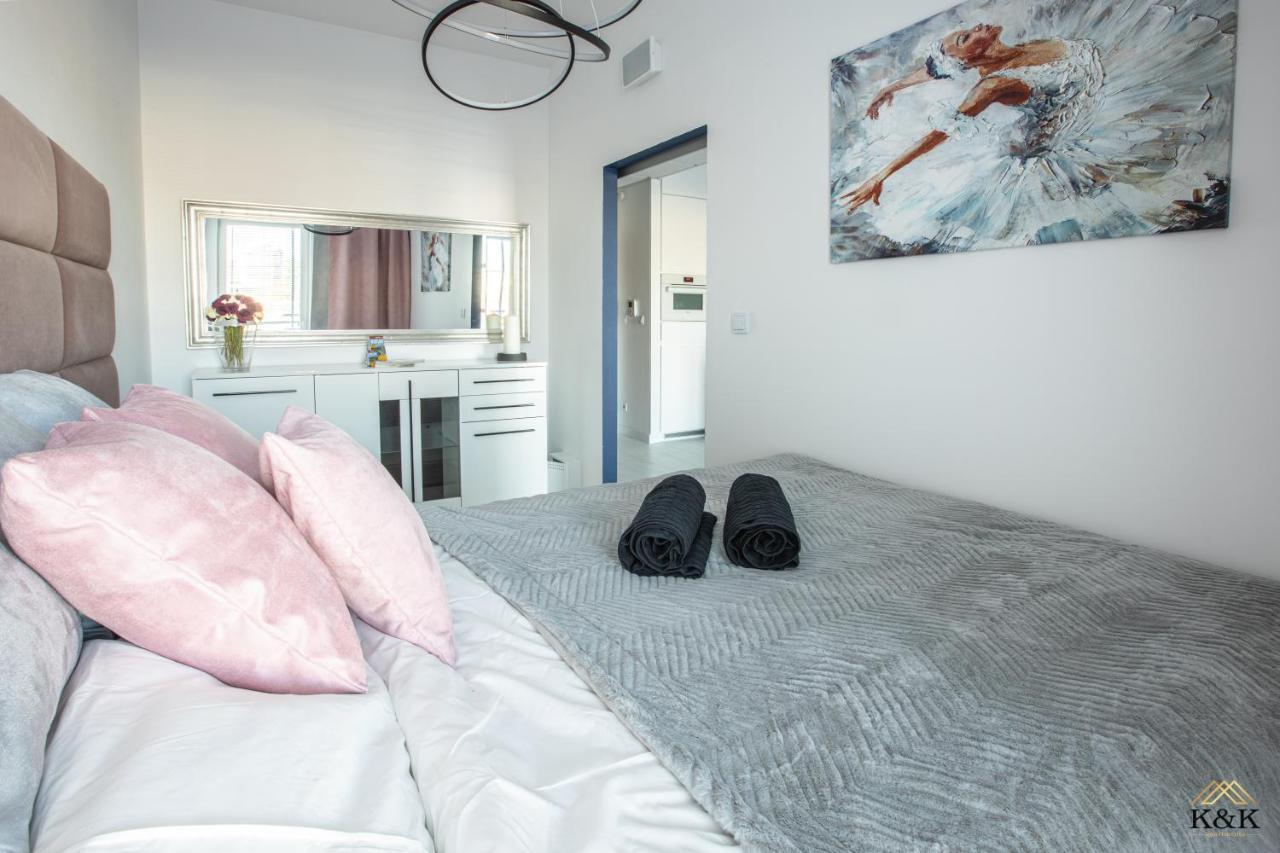 K&K Apartament Blisko Centrum Near City Center Varsó Kültér fotó